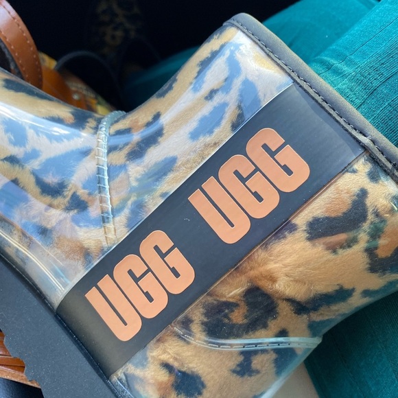 UGG Classic Clear Mini Panther Butterscotch Shoes - Picture 10 of 11